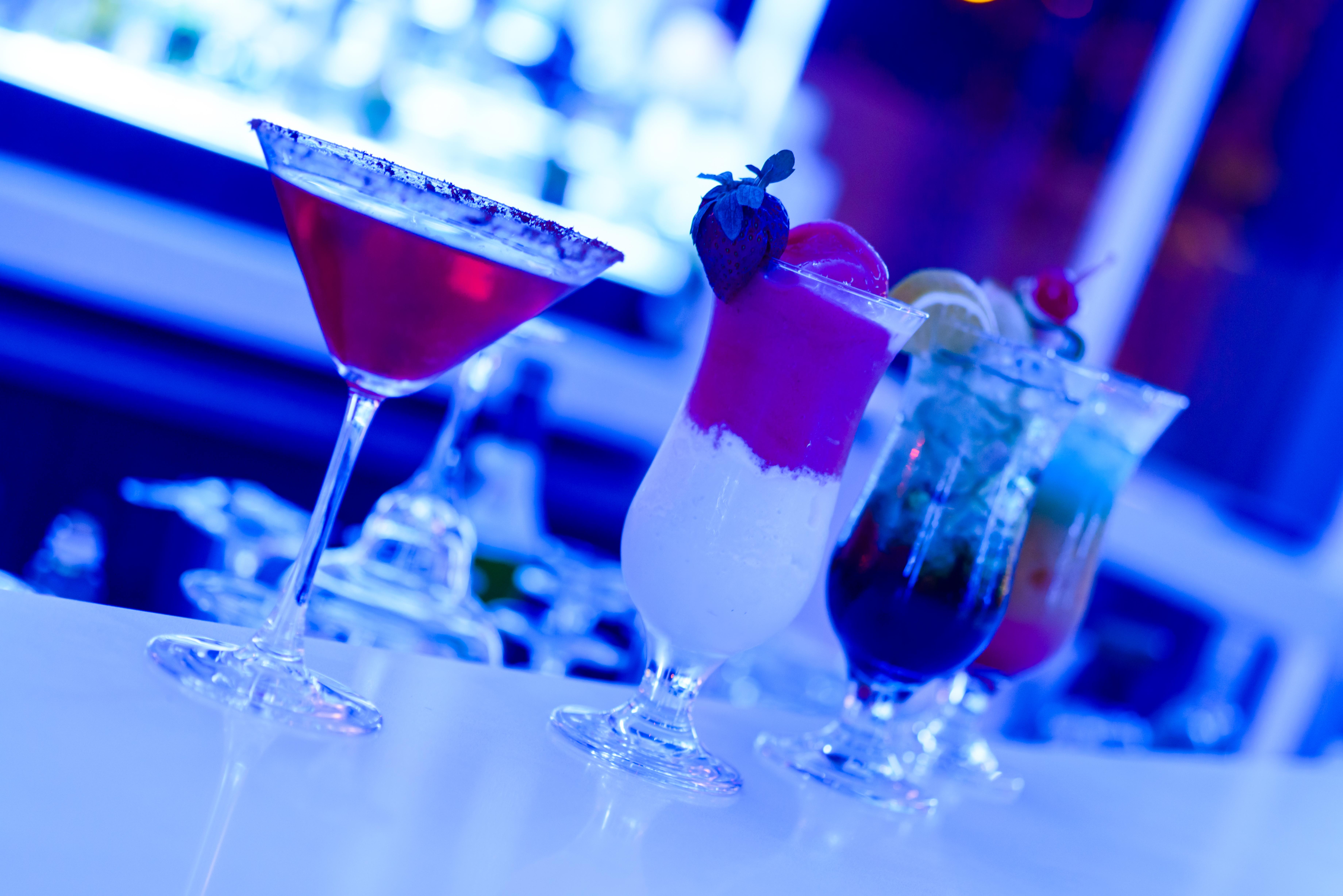 帝国世界宫殿酒店 阿卡普尔科 外观 照片 A cosmopolitan cocktail